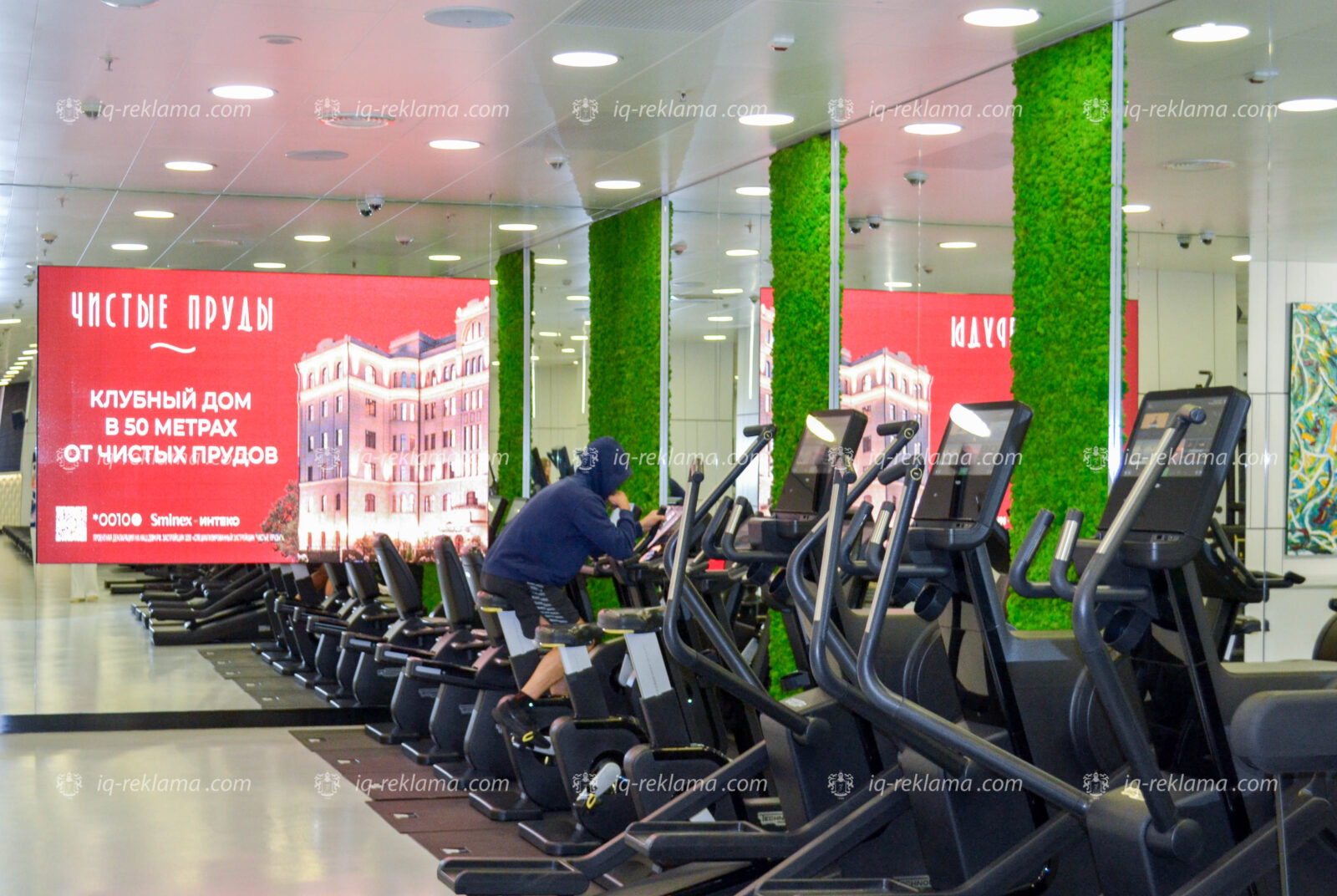 Реклама в фитнес-клубе Radisson Collection Fitness & SPA – наружная, индор и BTL